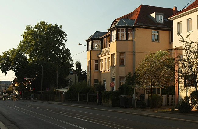 Außenansicht der Physiotherapie Böer – Österreicher Straße 28, Dresden Laubegast